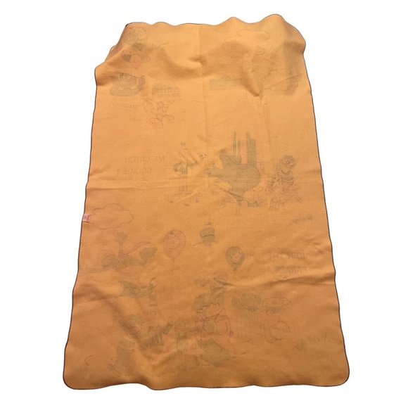 Vintage 1970s Sesame Street Parade Blanket Big Bird Cookie Monster Bert & Ernie - Picture 10 of 11